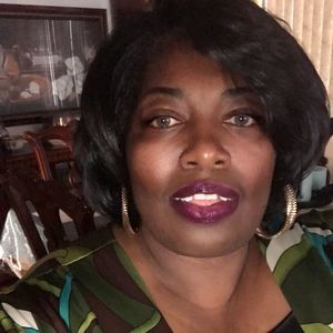 Meet your Posher, Brenda